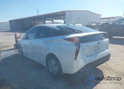 2018 Toyota Prius Four z USA, uszkodzony, nr VIN JTDKARFU8J3065134